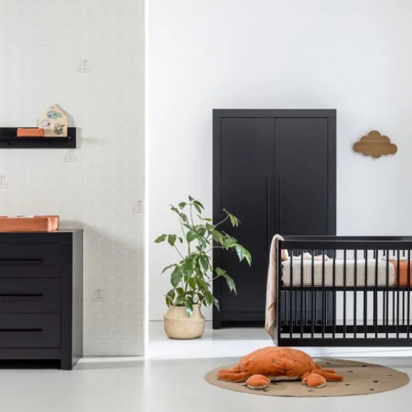 Europe Baby Vittoria III Babykamer Zwart | Bed 70 x 140 cm + Commode