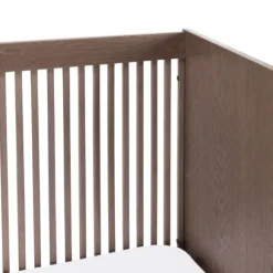 Kidsmill Levi Babykamer Incl. Rechte Potenset Walnoot | Ledikant 60 x 120 cm + Commode