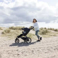 Thule Urban Glide 3 Kinderwagen 3-in-1 - Mist Green | Thule Maple Autostoeltje - Black | Autostoel Adapters